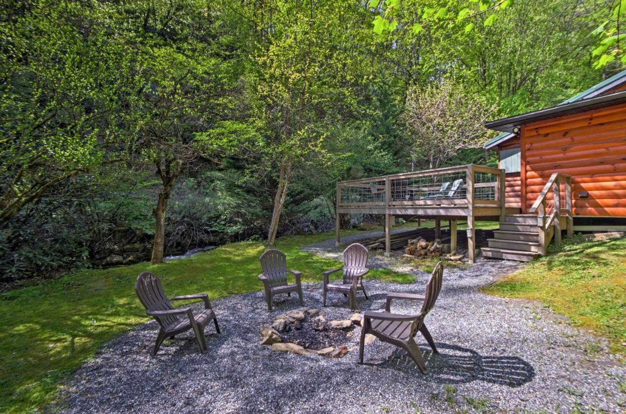 Bryson City Cabin With Fire Pit On Coopers Creek! Exterior photo